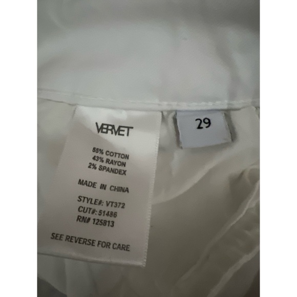 Vervet White Button-Fly Women's Jeans - Picture 5 of 5